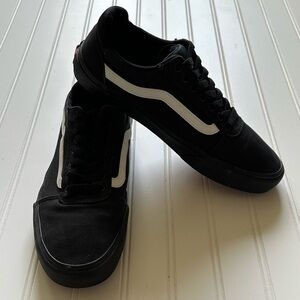 Vans Men's Old Skool Ultra Cush Sneakers